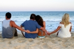 polyamorous, monogamous, open relationships are just as happy as couples, Love and relationship